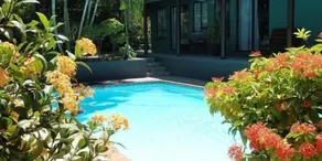 La Rochelle Inn - Pool