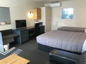 Pacific Harbour Motor Inn - Habitación