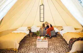 Nine Yards Bell Tents - Henley - Værelse