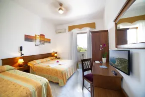Hotel La Mandorla - Zimmer