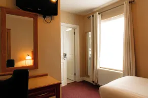 Phoenix Park Hotel - Zimmer
