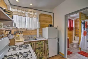 Cozy Pahoa Hideaway Near Black-Sand Beaches! - Interiør