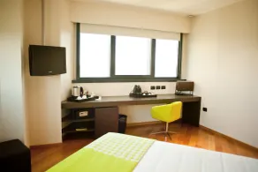 Best Western Plus The Hub Hotel - Chambre