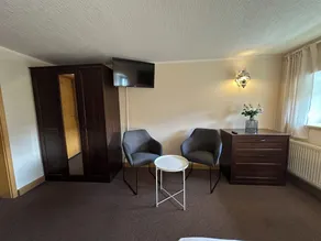 Amara-Gasthaus-Festsaal-Pension  - Camera