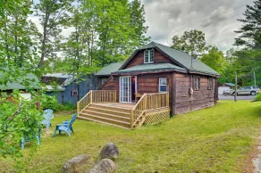 Rustic Caroga Lake Retreat: Fish, Hike & Ski! - Innvendig