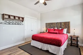 Mountain-view Deck: Stylish Virginia City Apt! - Interiør