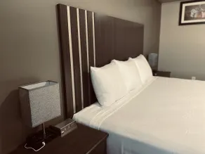Econo Lodge - Chambre