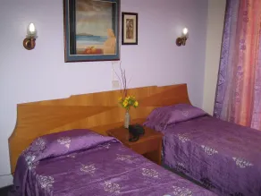 Onisillos Hotel - Chambre