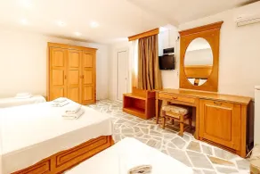 Greek Pride Seafront Hotel - Room