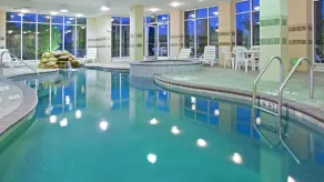 Holiday Inn & Suites College Station-Aggieland by IHG - Pool