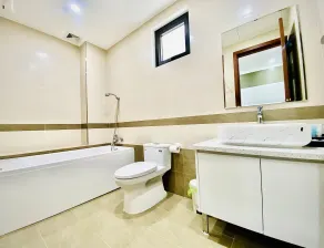 Sakura Apartment - Bathroom