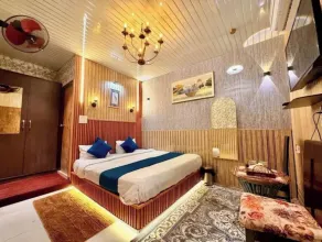 FabHotel Blue Breeze - Rom