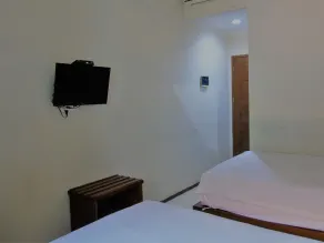 Pia Hotel - Room
