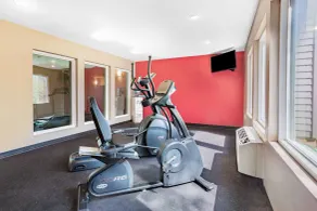 Ramada by Wyndham Hendersonville - Salle de remise en forme