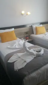 Elisa Hotel - Habitación