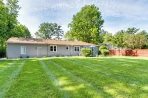 Tree-Lined Indianapolis Home ~ 10 Mi to Downtown! - Intérieur
