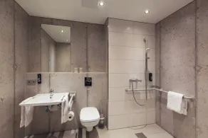 Holiday Inn - the niu, Form Stuttgart Feuerbach by IHG - Salle de bain