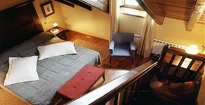 Hotel LLanos del Hospital - Quarto