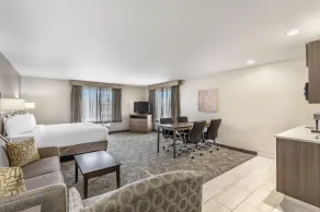 Best Western Plus Great Northern Inn - Room