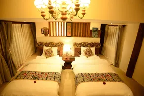 Shangri-La E-Outfitting Boutique Hotel - Habitación