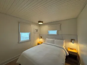 The Ours at Geneva on the Lake - Chambre