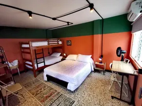 La Bonita Guesthouse - Room