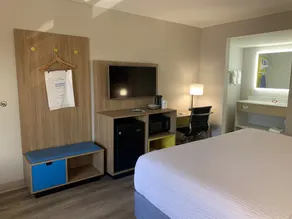 Days Inn by Wyndham Atlanta Stone Mountain - Chambre