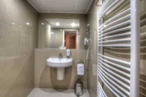 Anna Hotel - Baño