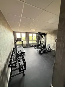 Pinnø - Padel Hotel Food - Fitness facility