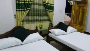 Nilaveli Star View Hotel - Habitación