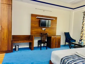 The radiance Premium Hotel- chail kufri - Værelse