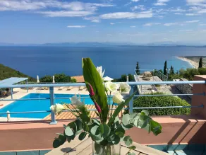 MIRA Resort Maizonettes - Vue de la chambre