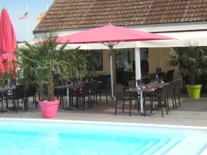 Hôtel Logis Hermes Couchey - Piscine