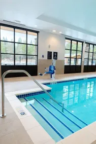 La Quinta Inn and Suites by Wyndham Leavenworth - Piscine