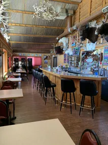 The Antler Lodge - Gardiner - Restaurant
