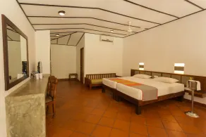 Nilaveli Beach Hotel - Room