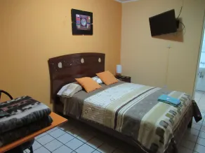 Kurmi Hostel Lima Airport - Room