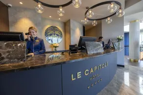 Le Capitole Hotel - Réception