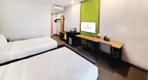 The Balcone Suites & Resort - Room