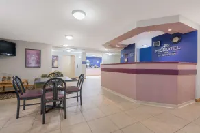 Microtel Inn La Crosse Onalaska Area - Hall