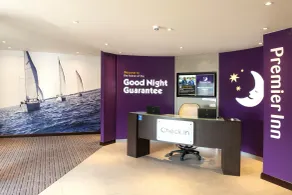 Premier Inn Gosport - Reception