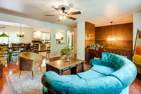 Camelback Pocono Getaway w/ Hot Tub & Games! - Interiör