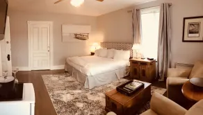 Treadwell Inn - Camera
