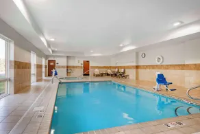 Comfort Inn & Suites Porter near Indiana Dunes - Piscine