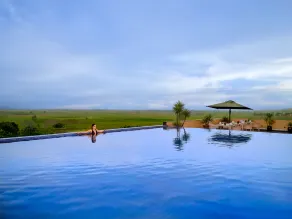 Best Western Country Woods Ambala - Pool