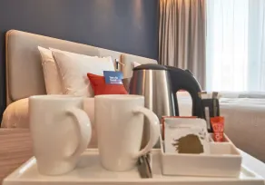Holiday Inn Express Amsterdam - City Hall by IHG - Room