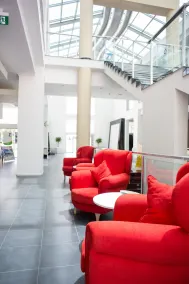 Orka Sunlife Resort Hotel and Aquapark - Lobby sitting area