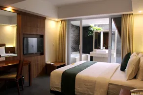 Paragon Hotel Seminyak - Room