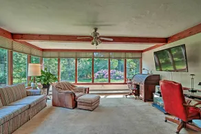 Morgan Hughes Homestead with Game Room and Pool - Interiör