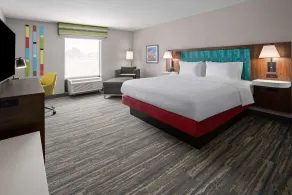 Hampton Inn Cleveland Airport - Tiedeman Road - Room